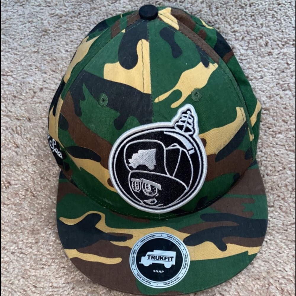 Snap Back Hat